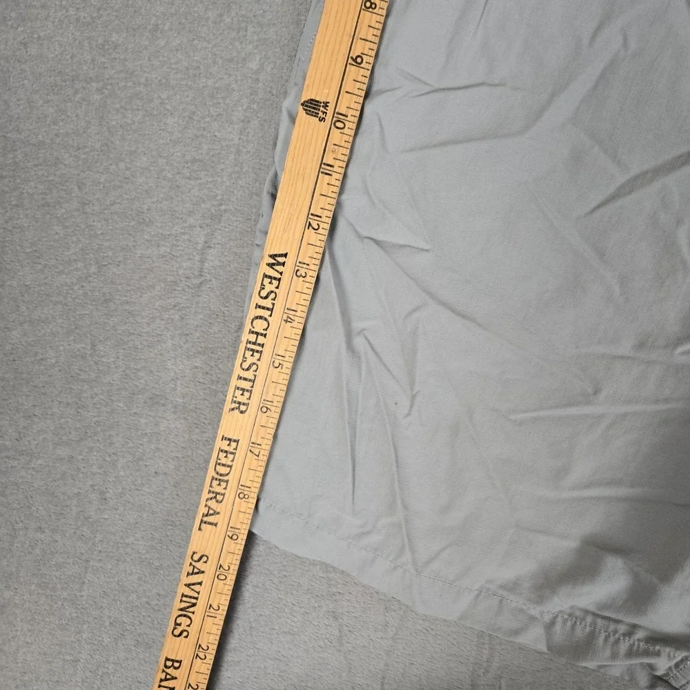 The North Face Shorts Mens 40 Flashdry Hiking Outdoor Ripstop Pockets Gray EUC